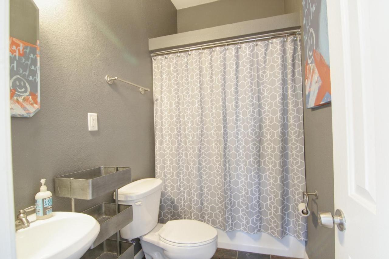 הוילה אוסטין Bear Creek Modern מראה חיצוני תמונה